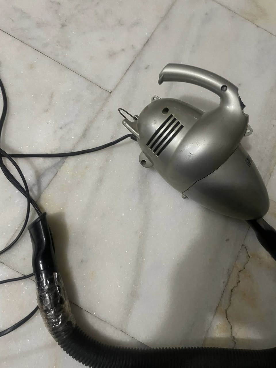 مكنسة كهربائيةللسيارت ب٥٠الف شغالة ونظيفة  ماركة برنسيس مكان بغداد


**إذا كنت صاحب هذا الإعلان وتريد حذفه لأي سبب، رجاءا أرسل رسالة إلى الدعم الفني**