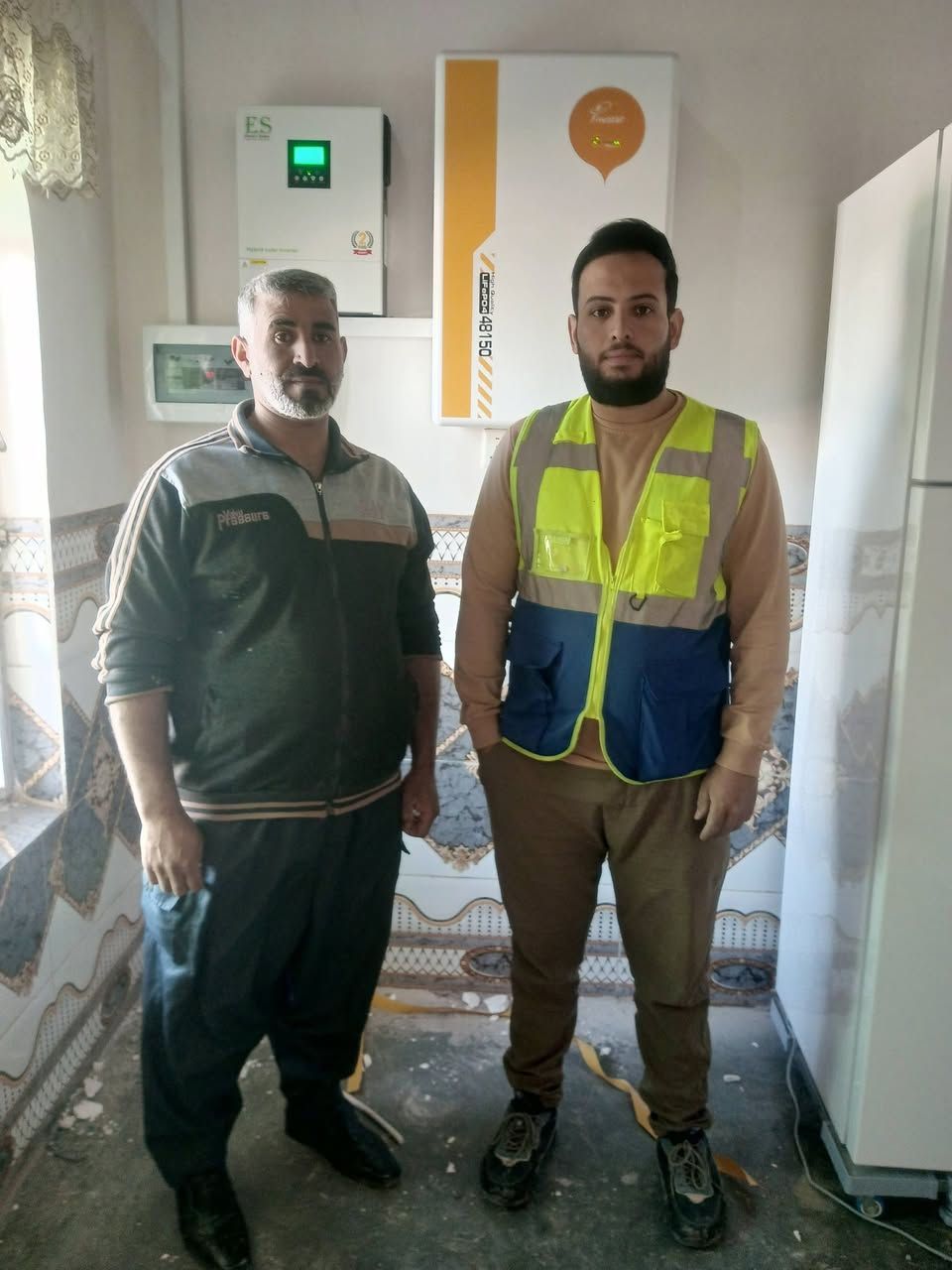 من عروض شركة الحجاب للطاقة الشمسية

تم تنصيبها للعم (احسان حسين صالح)
في الجغايفة 📌 

    ⚡بقدرة ⚡

10-امبير نهاري ☀️
8_ امبير ليلي 🌙

اغتنم الفرصة واستفاد من عرضنا المميز

🔋 بطارية ليثيوم 8 كيلو
▪️ عمر افتراضي طويل وأداء ثابت
▪️ أمان عالي وكفاءة ممتازة #ضمان 5 سنة
------------------------------------------------------
⚡ انفيرتر  6.2 كيلو من شركة ES
▪️ #ضمان 1 سنة 
▪️ أداء قوي وتحمل عالي للأحمال 
-------------------------------------------------------
☀️ 5 ألواح شمسية LONGi 615 
▪️ كفاءة عالية في توليد الطاقة
▪️ أداء ممتاز في الأجواء الحارة
▪️ جودة عالمية #ضمان 15 سنة
--------------------------------------------------------
🎁 العرض لفترة محدودة خلال شهر رمضان
📞 للاستفسار والحجز:
***********

شركة الحجاب للطاقة الشمسية
ثقة • جودة • ضمان
