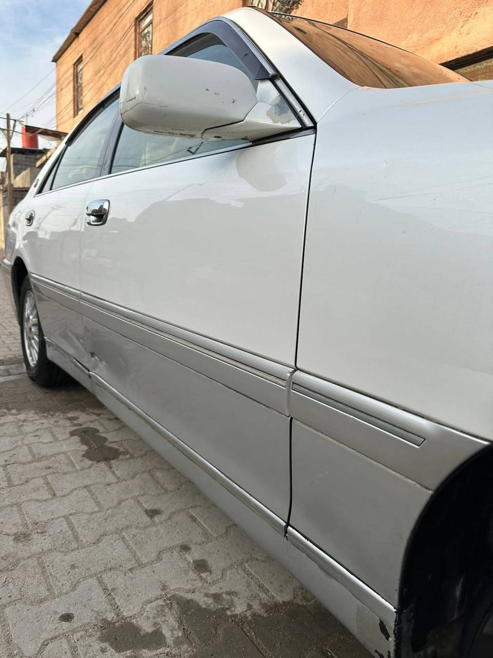 جنون للبيع بدون كص مكفوله بس بالباب
سعر 65بيها مجال ***********0 مروس مقبول
