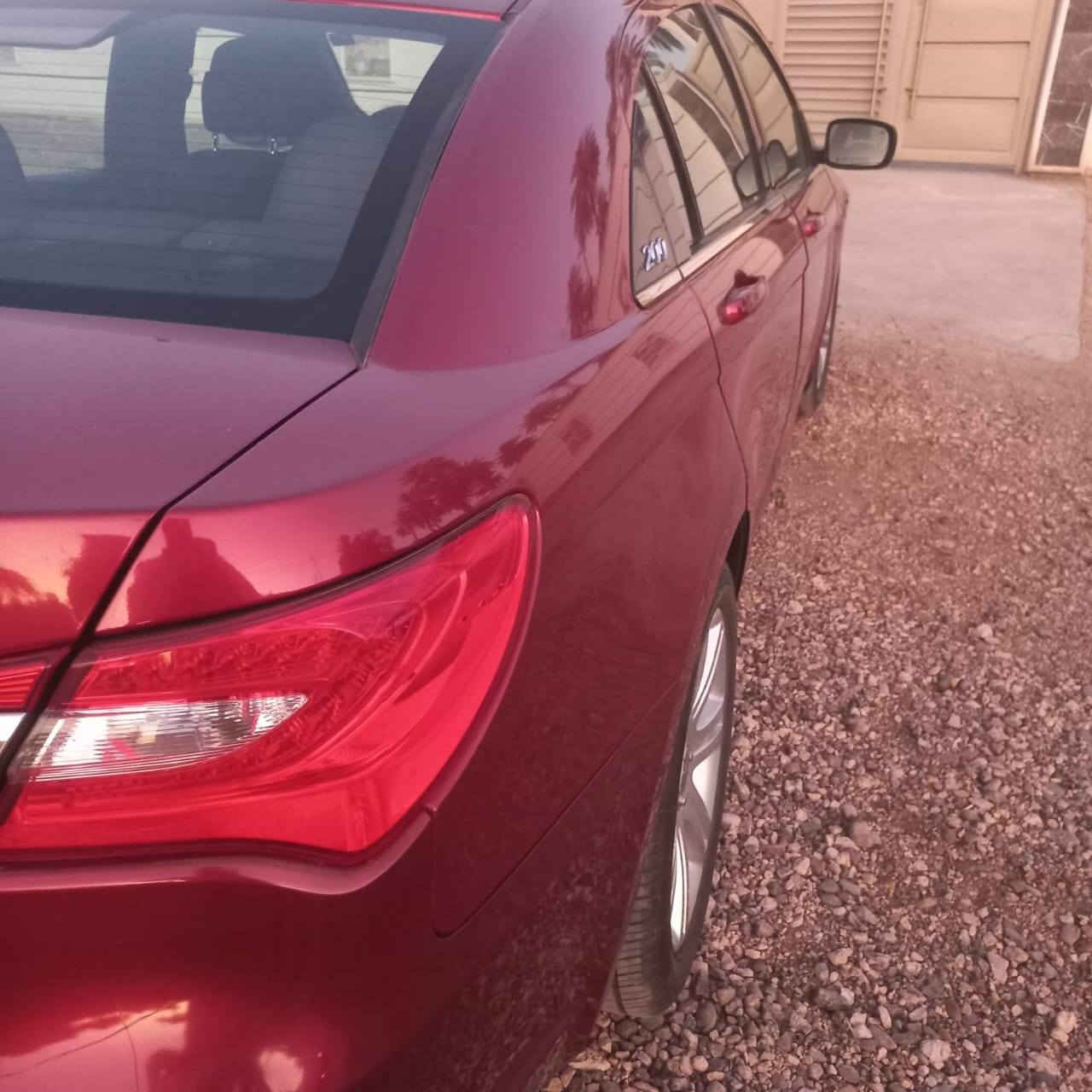 كلايزر C200 موديل 2014محرك2400
سعرها80وبيها مجال قليل 
الأتصال***********
مكاني بابل حله شارع80
