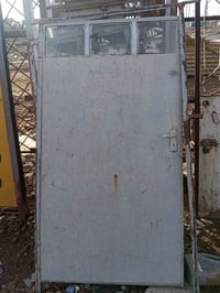 بيبان ثنين واحد بهاذه شكل وثاني ربعه  جام مرتب وحديد الثقيل هنه وجراجي...