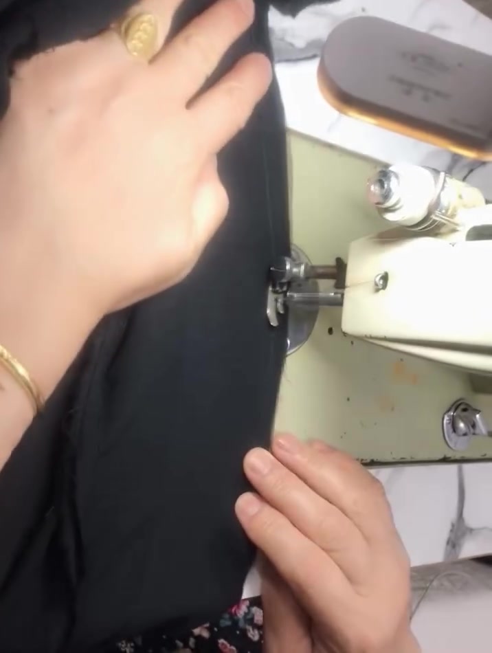 من رخصت المسؤل  مكينة نظيفة وجديده السعر ١٠٠ مكاني بغداد


**إذا كنت صاحب هذا الإعلان وتريد حذفه لأي سبب، رجاءا أرسل رسالة إلى الدعم الفني**
