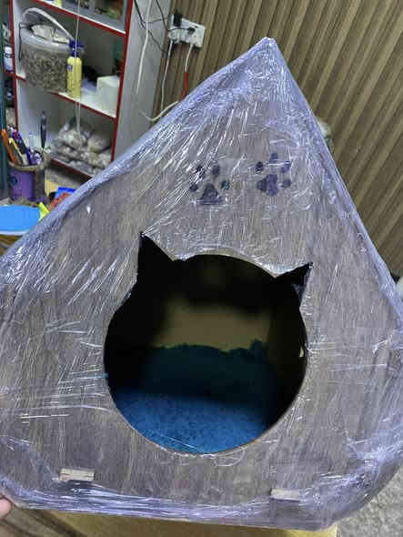 متوفر بيوت قطط شتوية 
بعرض خاص 
سعر البيت 15 الف 
2 ب 25 الف
متوفر توصيل داخل كرادة 
كرادة داخل فرع مرطبات مشمشة 
***********
