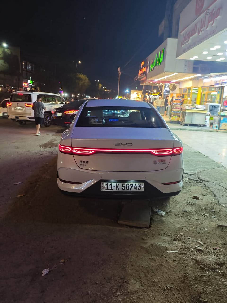 BYD كن بلاس
موديل 2025 
مرقم كامل بغداد
5 حساسات
تمشيك 55 KM بالشحنه الوحده
بعدها ع الزيرو
ماشيه فقط 6،000 كيلو

السعر 18،700،000 د،ع
وبيها مجال قليل 

او اذا موجوده مرواس نفس الفئه بس الفول ام 13 كامره
للاتصال
***********
