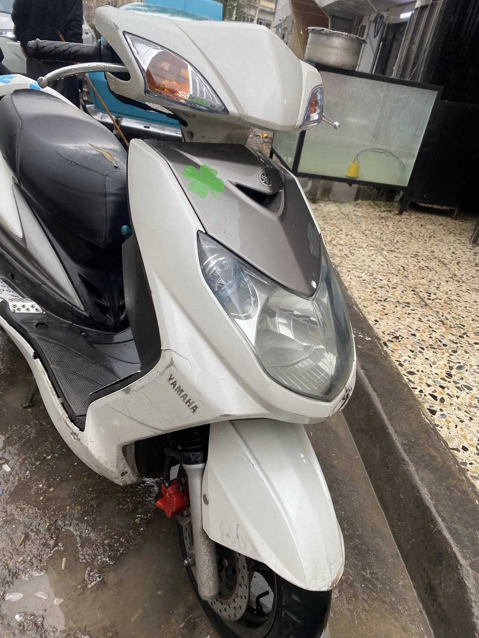 سلام عليكم درا.           للبيع سكنس نوزل صارله شهر من نزلت رمبه بيه حادث من مامي رايده 700 وبيع مجال وبيه مكاتبه و رقمي للاستفسار ***********
