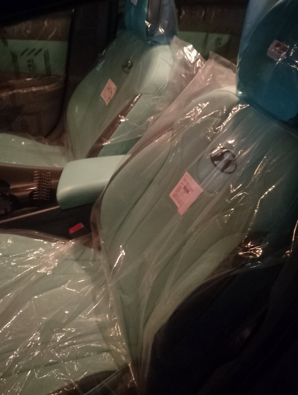 النترا موديل ٢٢
السعر ١٥٧ وبيه مجال 
اتصال***********
