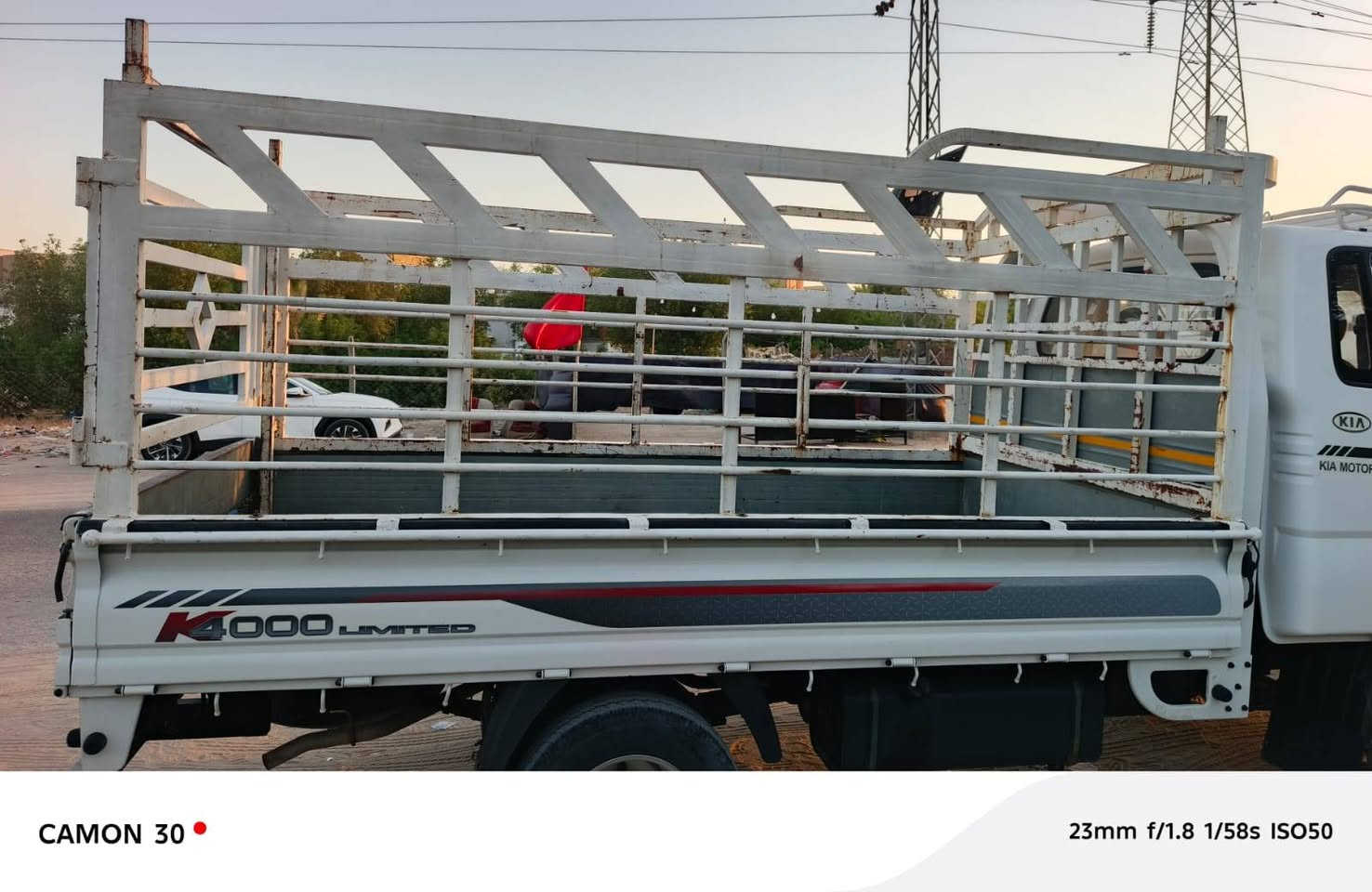 سلام عليكم ورحمة الله محجر البيع سعر 250 رقم الهاتف ‏‪***********‬‏
