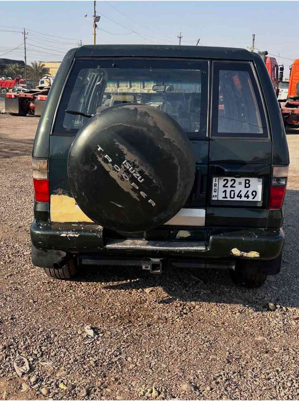 السلام عليكم
اسوزو تروبر 2000
محرك ونجي 6 سلندر 
السيارة بلادية قطعة وحده تبديل فقط
عنوان بغداد الرصافة 
سعر 60 ورقة 
رقم ***********
بيع او مراوس حسب القناعة
