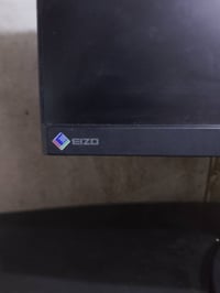 شاشة كيمگ شركة Elzo الشاشة تصعد او تنزل 360 درجه كما موضح بل صور مواصف...