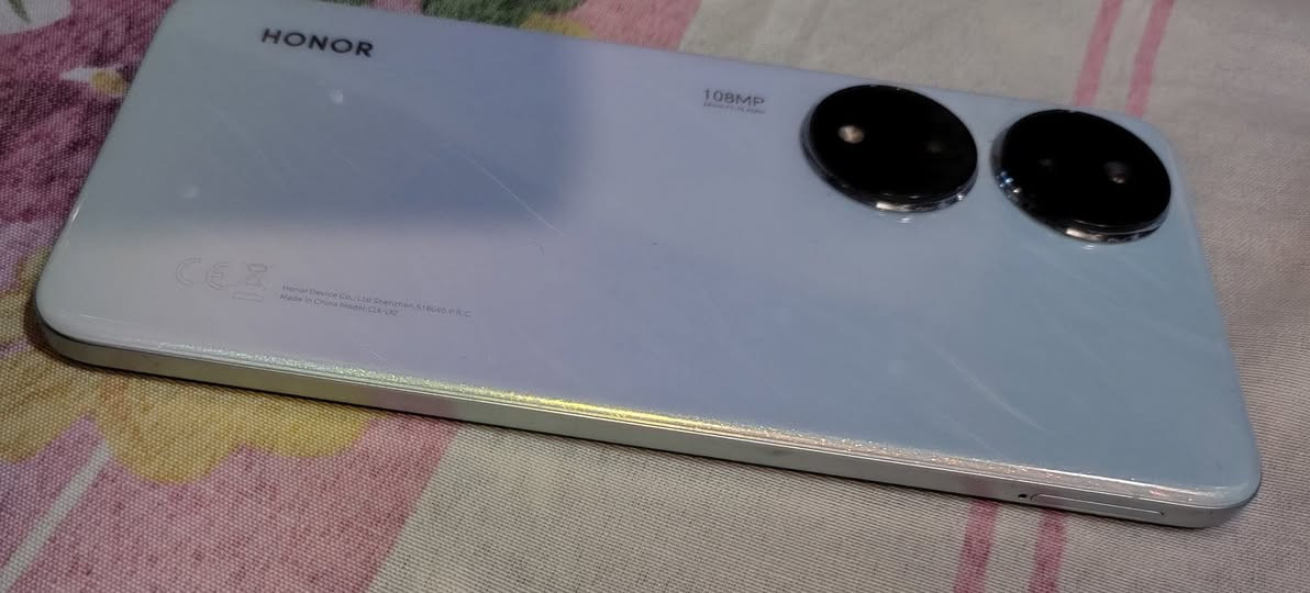 السلام عليكم للبيع HONOR X7b
جهاز شغال كامل مواصفاتو حلوه فقط بي فطر من جوه ما ماثر عل جهاز بجامه الخارجيه معه كارتون وكفر
ذاكره 256
رام 6+6
كامره 108
سعرو 110 مكاني ايسر الموصل


**إذا كنت صاحب هذا الإعلان وتريد حذفه لأي سبب، رجاءا أرسل رسالة إلى الدعم الفني**