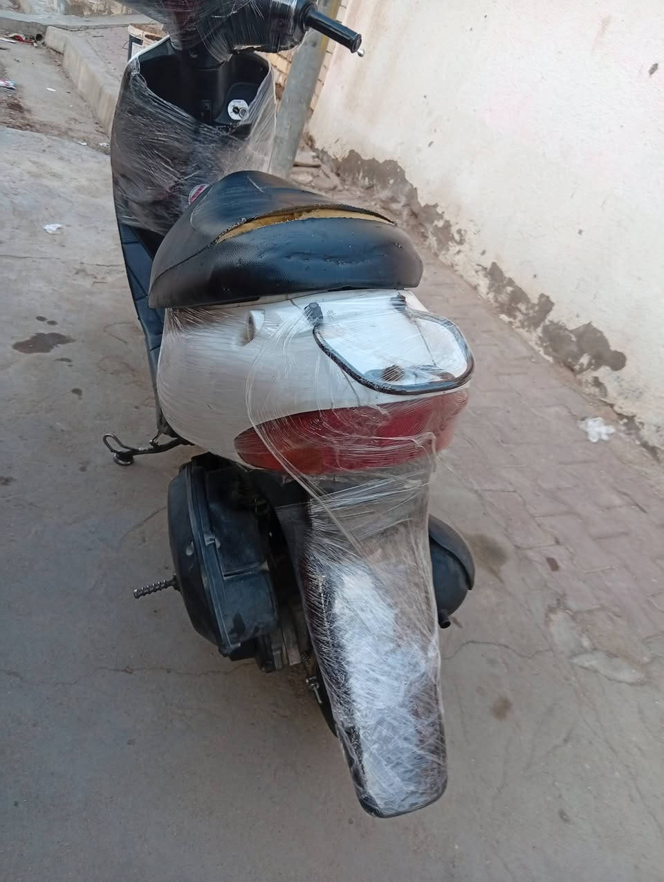 دراجه ساسوكي للبيع
نضيفه تجي وتشوف بعينك المكان المجر الكبير

السعر 225 وبيها مجال

#غير متواجد في الخاص 

#الاستفسار ***********
