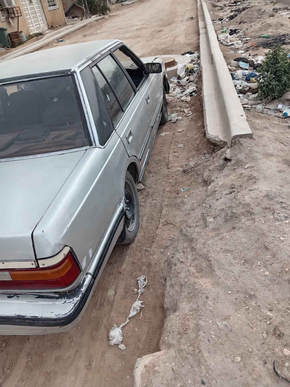 للبيع سوبر موديل 85 رقم بغداد صدامي تحويل مباشر
ماكينه جير جده بطه حداديه حلوه تخم تاير جديد ويل عادي
سعر 26 مكان كربلاء
***********
