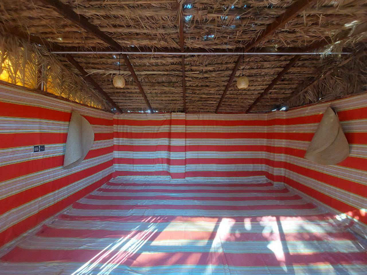 يا الله.
السلام عليكم..
#للبيع قطعة ارض مخدومة مع دار استراحه  اقرار محكمة مع الخدمات كهرباء ماء اساله و ماء سقي نهر .
المساحة الارض 484 متر الواجه 22متر .
تبعد عن الشارع العام طريق بغداد كربلاء 600 متر مقابل عامود 262 سايد الخروج كربلاء 
السعر 90 وقابل للتفاوض

للاستفسار:  ***********
