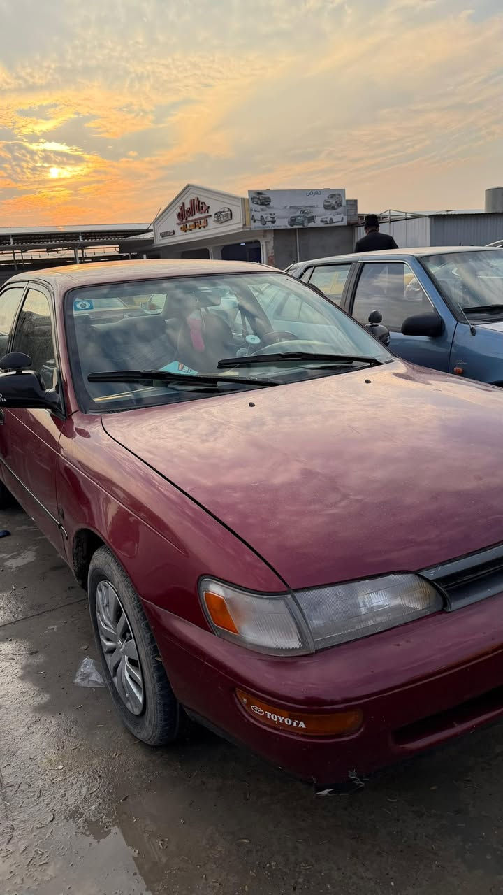 سلام عليكم كورلا ٩٣مشروع وطني ٢٨صبغ عام بلادي وارد أمريكي محرك18اوتو مكان كركوك ***********
