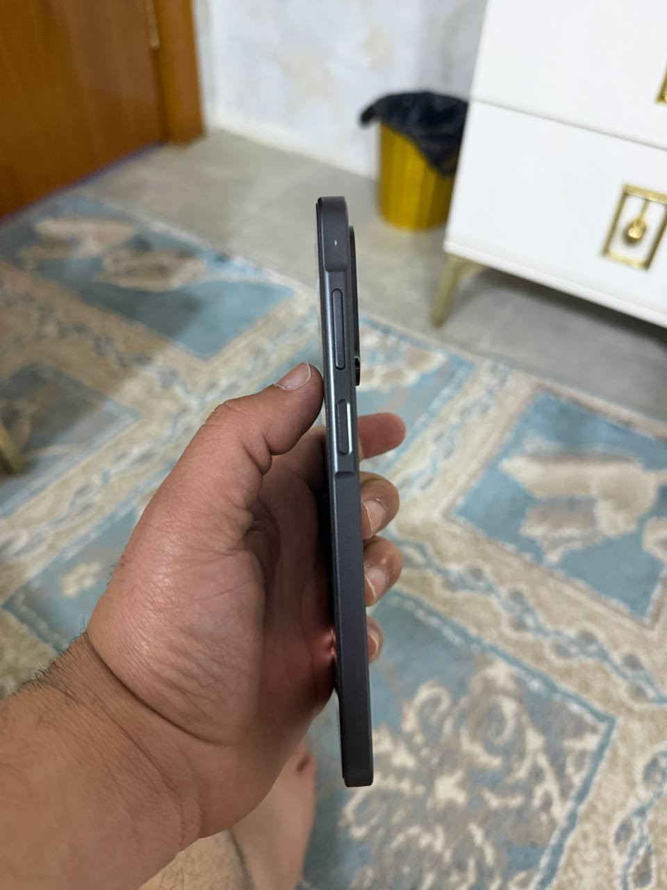 السلام عليكم
سامسونك A26 
ذاكرته الجهاز 256
الرام الداخلي 8 + 8 
جهاز كامل ملحقاته 
ما صاله شهر جديد بمعنى الكلمة 
السعر 310 وبي مجال 
العنوان النجف حي ميسان 
جهاز يجي ويا كفرات 2 
كارتون الجهاز وشاحنه كامل 
رقم الوتساب ***********
