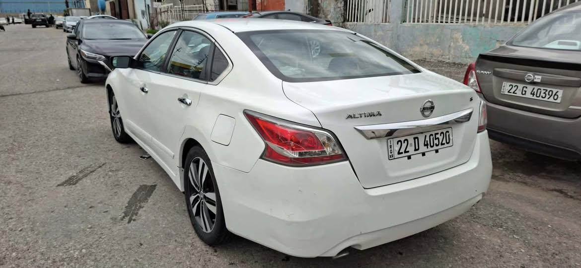 نيسان التيما 2015 بصمه شاشه كاميره  ويل كب تخم طاير جديد كير محرك شرط بي 5  قطع بدون دواخل بدون ايرباك  رقم انكليزي سنوي جديد الي 2031
مكان السيارة اربيل 
سعر البيع قفل ٩٤ 
للاستفسار ***********
واتساب *********** 📞📞
