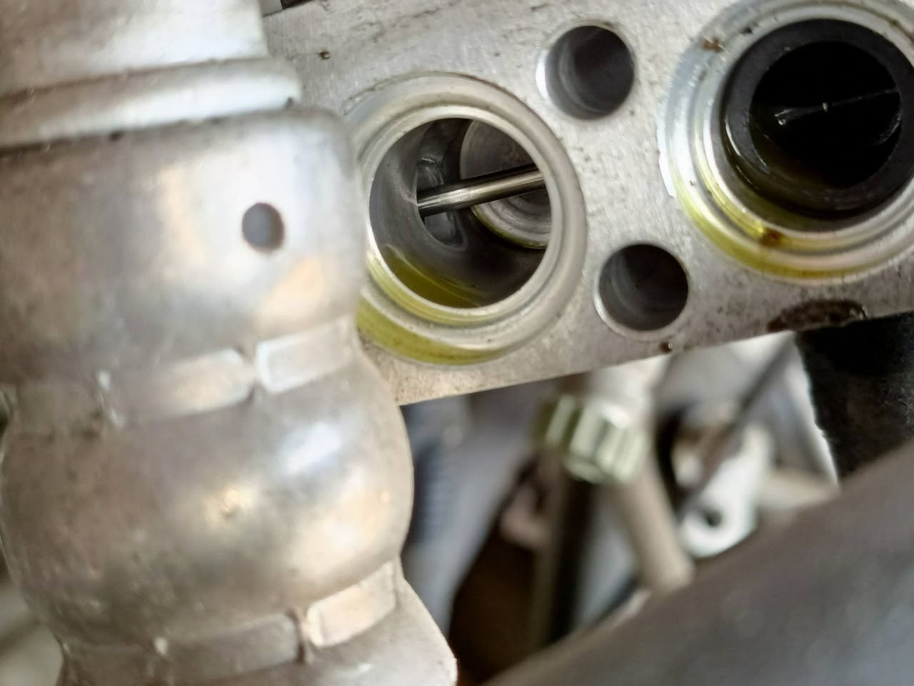 بوراي تبريد حجم مكينة 1600يوجد توصيل مكاني ديالى بعقوبة تقاطع الساده منطقه الحكيم ***********
