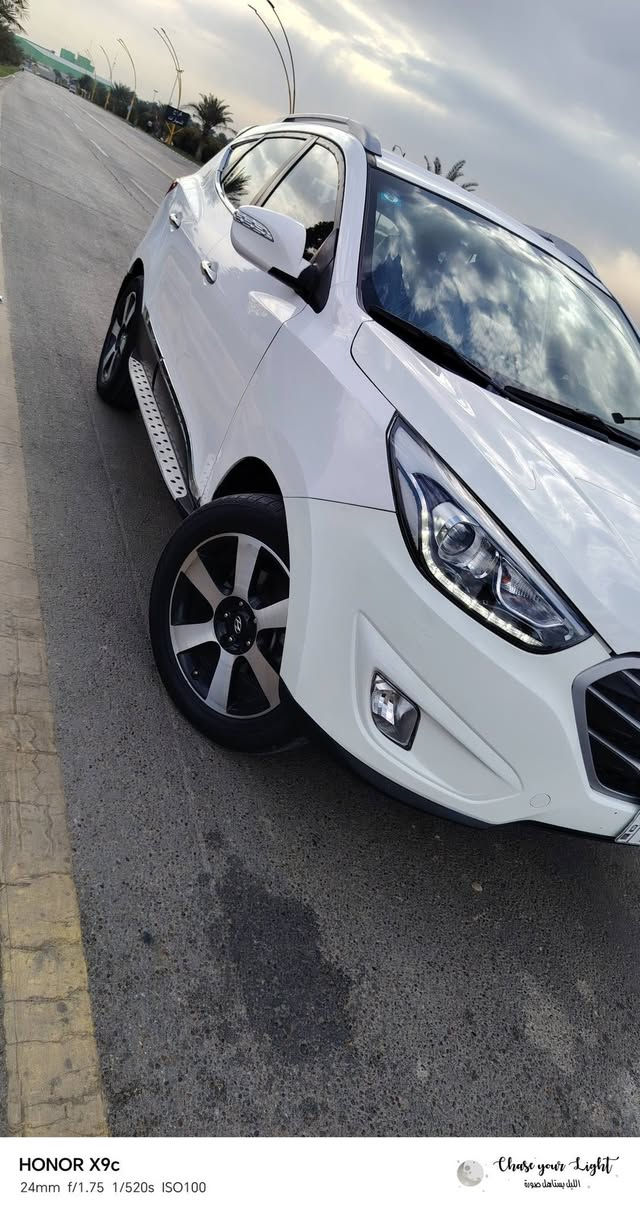 سلام عليكم ورحمة الله وبركاته...
للبيع هونداي توسان خليجي موديل 2014 رقم بغداد مشروع وطني الجديد تحويل مباشر هزه جديد
مواصفات السياره
تحكم ستيرن
شاير بل مري
حساسات خلفيه وأماميه
كامره شاشه عارض كبيره
تخم تأير جديد
تبريد شغال
حداديه جديده
محرك 2000 دوش المرغوب على وضع شركه وكير
سياره بيه صبغ ربع البنيد فقط وباقي السياره مكفوله كفاله عامه..... ماشيه السياره 171 الف حقيقي
العنوان بابل الحله السعر 145 وبيه مجال رقم الهاتف *********** 👉 واتساب ***********
