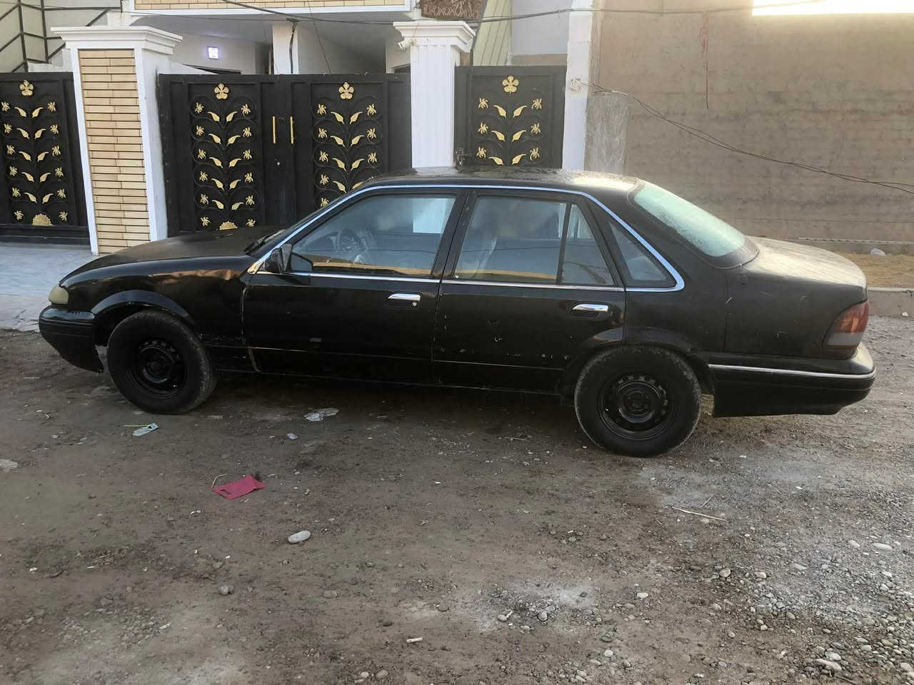 السلام عليكم دايو للبيع محرك تعبان كير نص عمر صاحبه الشرعي موجود رقمه فحص السعر 18 وبيه مجال مكان السياره صلاح الدين تكريت للاستفسار الاتصال على الرقم ***********
