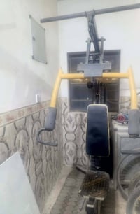 للبيع نضيفه جدا سعر 160 وبيه مجال مكان الغزاليه 07812733386