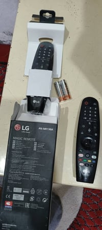 LG ٥٥بوصة • كسر بالشاشة • ريموتين