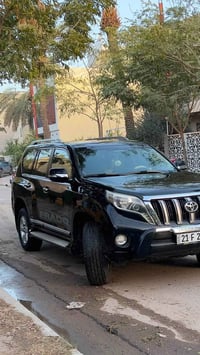 برادو 2014 خليجي ماشيه 161 الف فول مواصفات  7 راكب 6 سلندر  بيه بارد ز...