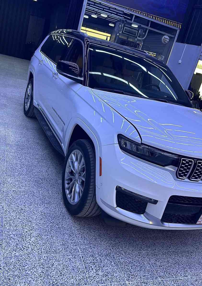 جيب سومت ابيض موديل ٢٣
 ٧راكب
كلين تايتل 
ماشيه ٣٦mi
رقم شمالي جديد وهزه جديده  وباسمي
مكان السياره /بغداد 
السعر /٤٢٠
للتواصل واتس اب 

0774 812 4984
