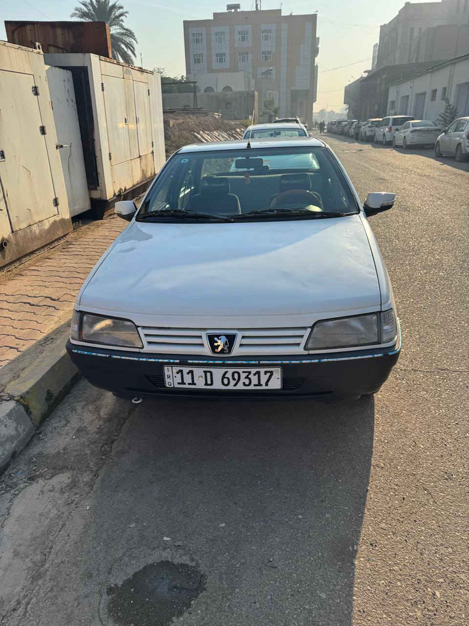 السلام عليكم 
بيجو روى 2009 مكفولة نظيفة احلى من الصور بعد 
مكاني بغداد الخطيب 
السعر 45 $ بيها مجال قليل 
***********
