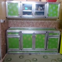 كونتر للبيع المعرض مترين والكونتر التعليك مترين و سنك متر ونص السعر 25...