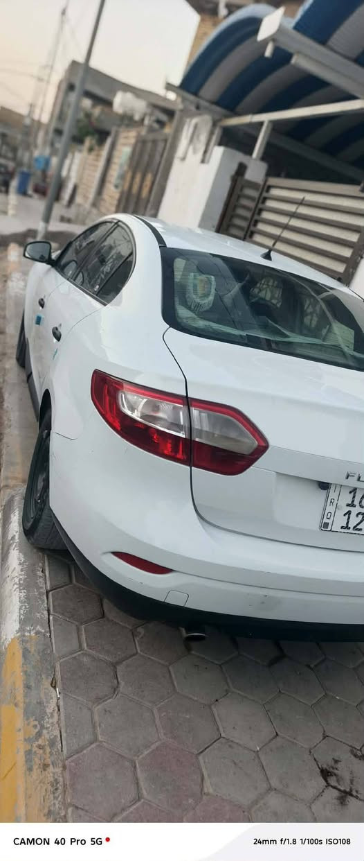 رينو ٢٠١٢ قادسيه سنويه ٢٠٣١
محرك وگير وحداديه  وتبريد جاهزه 
صبغ دوسه وبارد قليل 
السعر ٦٠ وبيها مجال 
‏‪***********‬‏
