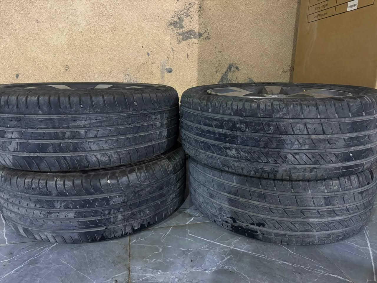 ويل ٢٠+تايرات جديده للبيع  وحساسات  بيهن
*********** 

550بيهن مجال
