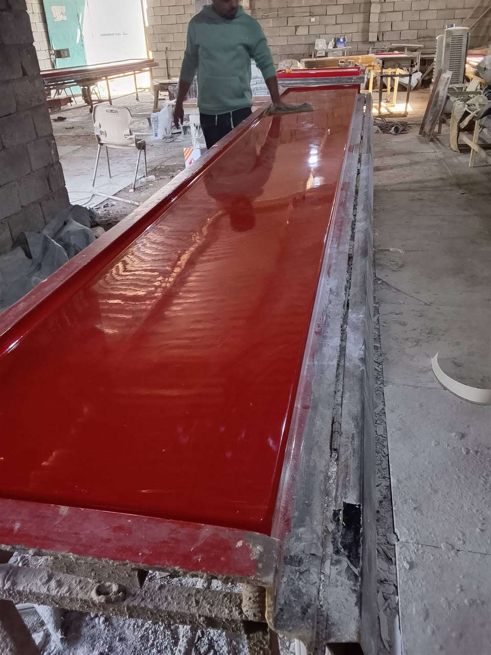 السلام عليكم
متوفر قوالب معمل كامل 12 قالب نضيفات ويشتغلن حاليا مرد مدور   هنه  وميازتهن كاملات تعال واشتغل ووياهن عجانه ثري فيز نضيفه وشغاله   مكاني ميسان بالعماره *********** شعرهن 15 ورقه شلع
