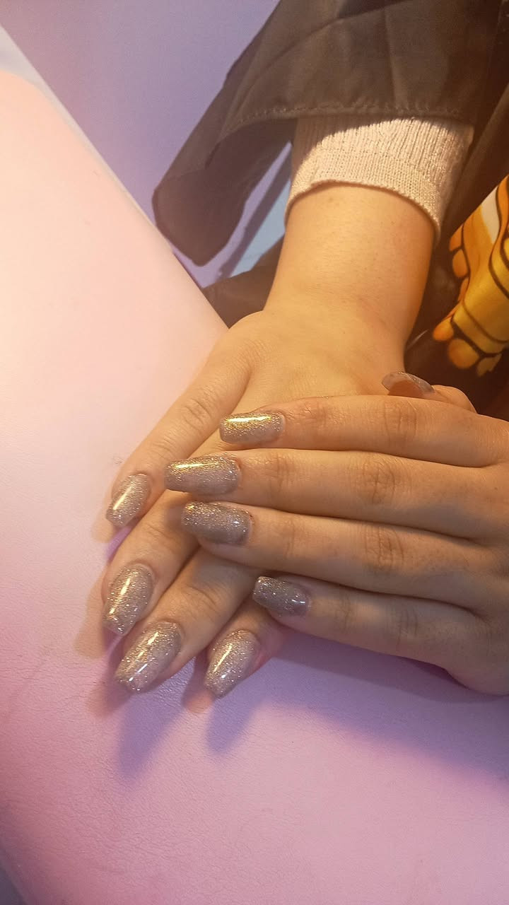 سنترر وازياء المهرررة 
الزعفرانيه اربع شوارع مجاور مدرسه لاحباب لاهلي مقابيل ازياء عبوود 

***********
