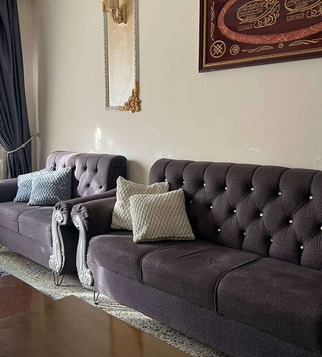 السلام عليكم 
تخمين 20 مقعد للبيع تركي درجه اولى تفصال يباع كامل او تخم واحد 
سعر تخم الواحد 425 بي مجال بسيط 
العنوان بغداد الكرخ 
لاستفسار واتساب ***********
