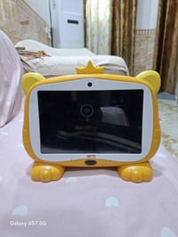 ايباد ماركة صيني يشتغل بس يشكل اعتقد يرادلة فرمتة ابيع طافي ب ٥٠ الف ب...