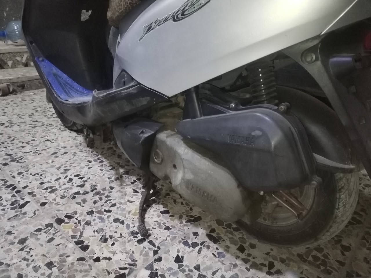 بريز ليت عالي نوزل صار 5يوم من نزلتهه من الرمبه مكفولة كفالة عامة بغداد قرب حي اور سبع اقصور سعرهة مليون و50 الله شاهد الدراجه هاذ اليوم الخامس من نزلتهه


**إذا كنت صاحب هذا الإعلان وتريد حذفه لأي سبب، رجاءا أرسل رسالة إلى الدعم الفني**