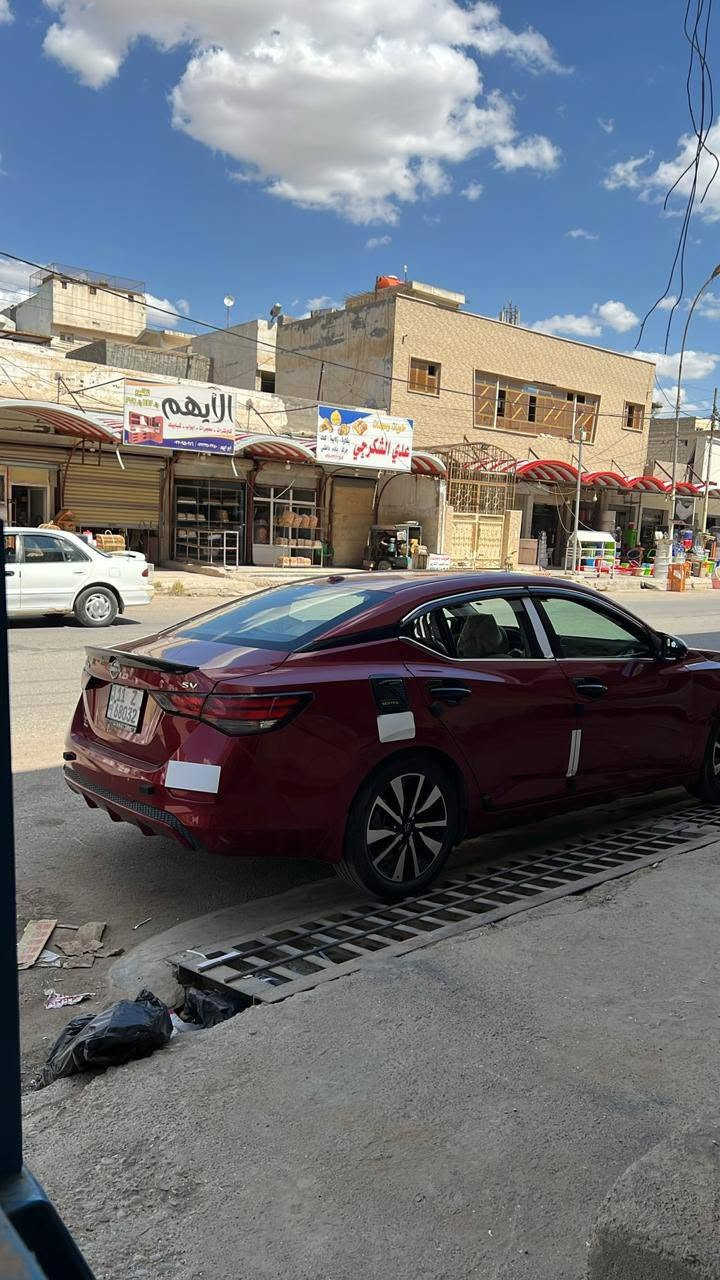السلام عليكم
نيسان سنترا موديل ٢٤ 
سياره فول لمتت واحد على واحد رقم بغداد مشروع وطني انكليزي سياره جديده صور الحادث واضحه بالصور  عنوان سياره ديالى بعقوبه 
السعر 140 غير متواجد ع الفيس الاستفسار ع رقم ***********

