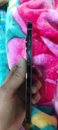 آيفون ١٣ برو ماكس • بطارية ٩٣ • مراوس ب١٤ برو ماكس