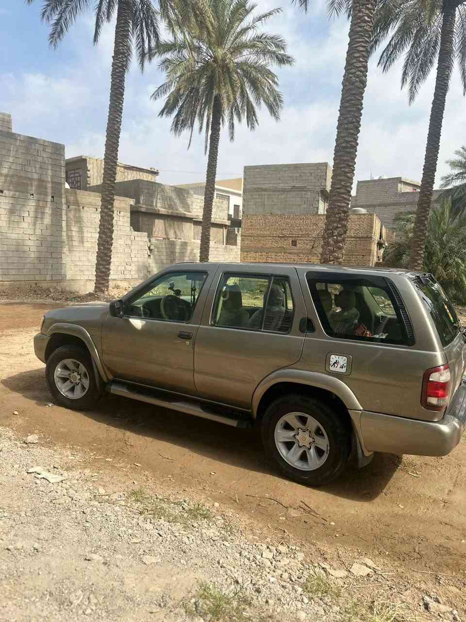 سلام عليكم نيسان لبيع 2004سيار جاهز عل اخير تو ويل سيار جديد حيل لا طخه ولا ضربه سياره بيهه 5 قطع صبغ رش بس بدون معجون جارده  ورشينهه  رقم دولي بغداد رقمهه حلو مكان سيار ديالى بلدروز  سعره 85بيهه مجال كلش قليل  رقم ***********
