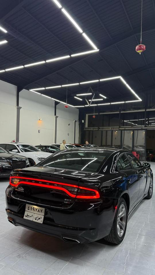 جارجر لون اسود 2016 
‎كلين تايتل كندي 🇨🇦 sxt رقم اربيل بسمي تحويل مباشر 
‎موصفات 
‎محرك 6 سلندر 3600
‎تو ويل 
‎شاشه كبير   
‎نظام صوت الباين 
‎كشنات حضن تدفئه 
‎ويل بلادي ١٨ اصلي  
‎ماشيه ١٢٢ 
‎مكفوله كفالة عامة 
‎مكاني الموصل سعرها 215 ورقه وبيه مجال ‎
رقم ***********
