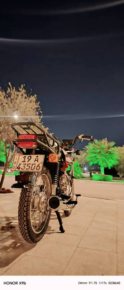 سلام عليكم دراجه للبيع كفاله عامه نامه شلامته رقم سنويه رقم كربلاء هذا رقمي بو واتساب ***********
