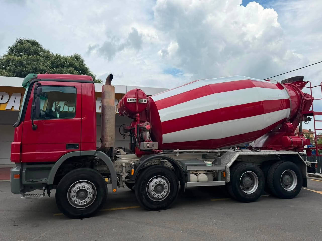 جاهز للتصدير 

Mercedes Benz 
Actros 3236 
Viti 2005
Km 340 000 
Mikseri 9m3
خرسانه مرسيدس

الون.     احمر

قياس  32.36

موديل  2005

عداد  000 340

قياس الحوض  9m3

تفاصيل الشحن والسعر على الخاص


**إذا كنت صاحب هذا الإعلان وتريد حذفه لأي سبب، رجاءا أرسل رسالة إلى الدعم الفني**