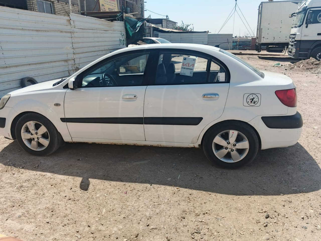​🚗 كيا برايد خليجي 2008 للبيع
المواصفات العامة:
​نوع السيارة: كيا برايد (Kia Pride SLX)
​الموديل: 2008
​المحرك: 1.6L (محرك قوي واقتصادي)
​المواصفات: خليجي
​الرقم والسنوية: رقم بغداد ألماني (حرف إنجليزي) - بإسمي وجاهزة للتحويل
​🛠️ حالة البودي والسيارة:
​الجاملغ الخلفي: مصبوغ
​الجاملغ الأمامي: مبدل أصلية
​باقي السيارة بحالة ممتازة ونظيفة كما موضح بالصور.
​💰 السعر والمكان:
​السعر المطلوب: 76 ورقة (7,600$) وبي مجال بسيط للطيبين
​العنوان: بغداد - أبو غريب / حي الرسالة
​📞 أرقام التواصل:
​📱 ***********
📱 ***********
