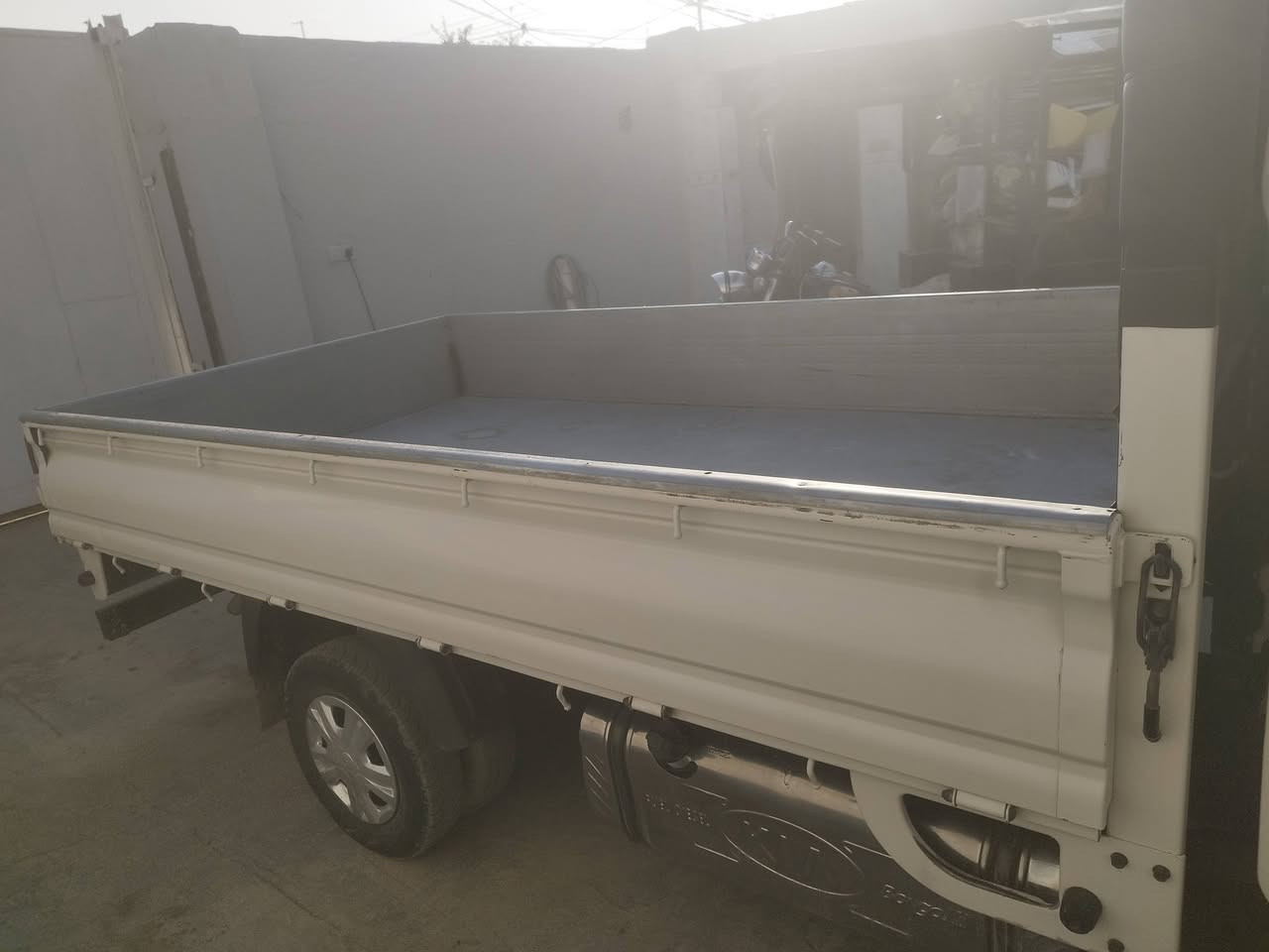 السلام عليكم  سياره حمل كيا2016سعر112رقم كربلاء  مكان كربلاء *********** فيها مجال
