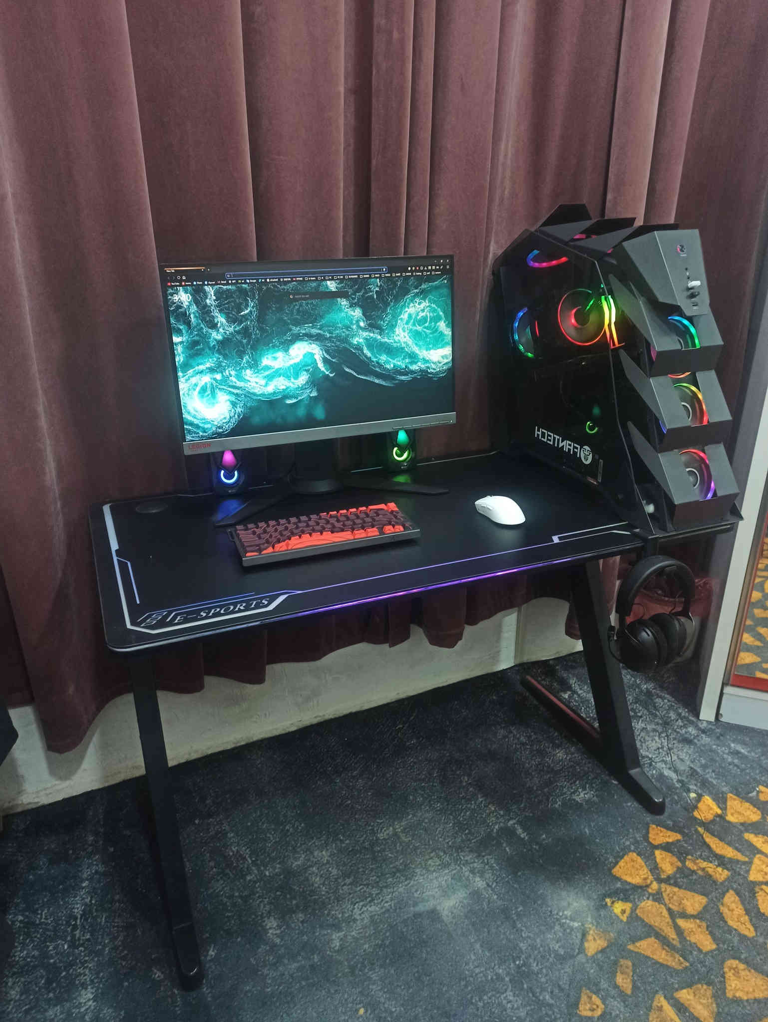 السلام عليكم - { ﷺ }

ميز كينمك rgb 
​​​​▪️​ ​طبقتين rgb ع سطح - وبكل الجوانب
​​▪️​ تحكم rgb بصمة لمس
​​▪️​ كيبل واحدة مباشرة usp لل pc
​​▪️​ كاربون فايبر طبعا غني عن التعريف
​​▪️​ منفذين ع سطح لتمرير الكيبلات ماوس كيبورد الخ...
▪️​ حامل اسلاك لترتيب الاسلاك الشاشة كيبل مانجمنت

 { 75 الف } 
مكاني بغداد الاعظمية
{ 7 الف } توصيل - بغداد
رقمي ***********
