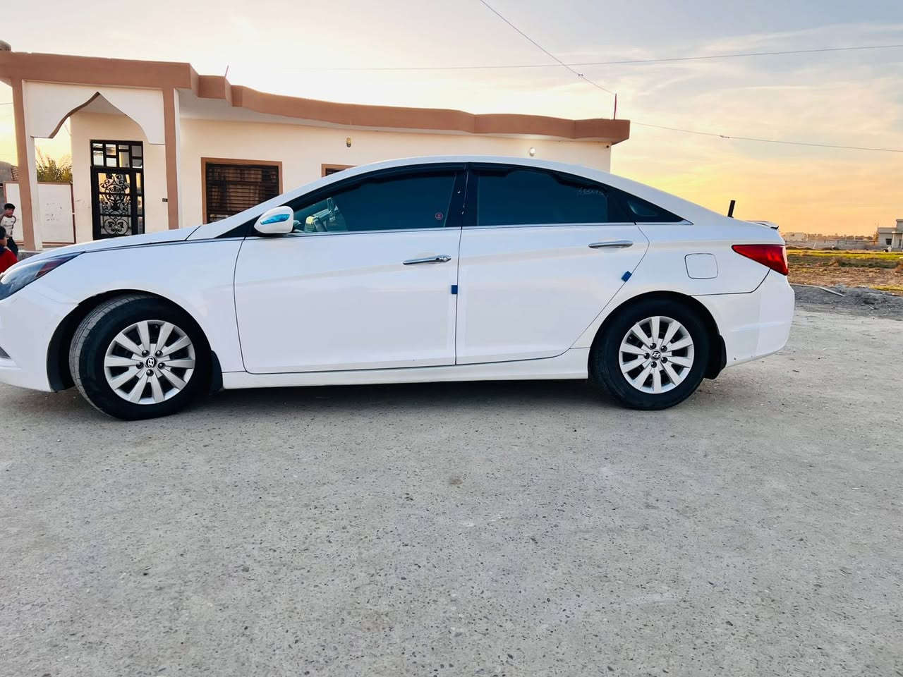 سلام علكيم سوناته مضلع للبيع أدوات  👉
سياره حيل نظيفه كير محرك شرط صدر   نظيف تايرات رقم وسنويه وياها 

موديل سياره 2010 

للاستفسار ***********

سعر 52 وبيها مجال
