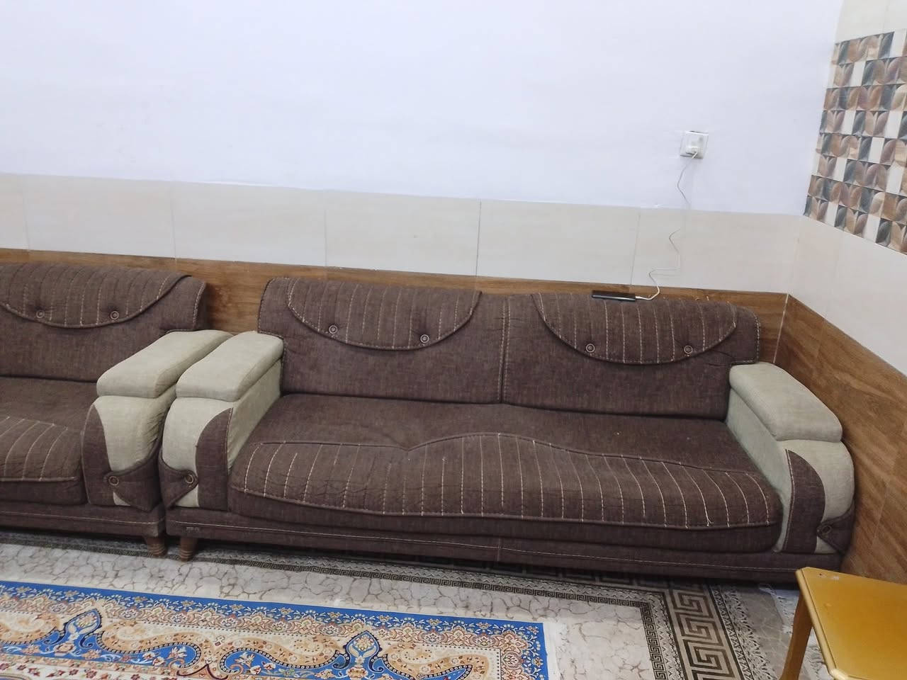 للبيع اغراض بيت نضيفات جدا مكاني بغداد حي الجهاد للاستفسار ***********
