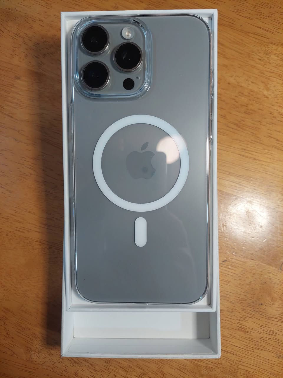 iPhone 16 Pro Max – 256GB
اللون: Titanium
السعة: 256GB
نسبة البطارية: 99%
عدد دورات الشحن: 210
الجهاز غير مصلح نهائياً (كل القطع أصلية)
الحالة: نظيف جداً
متوفر مع الكرتون الأصلي
💰 السعر المطلوب: 1,400,000 دينار عراقي
📍 الموقع: الموصل
📩 للجادين فقط، التواصل خاص
***********
