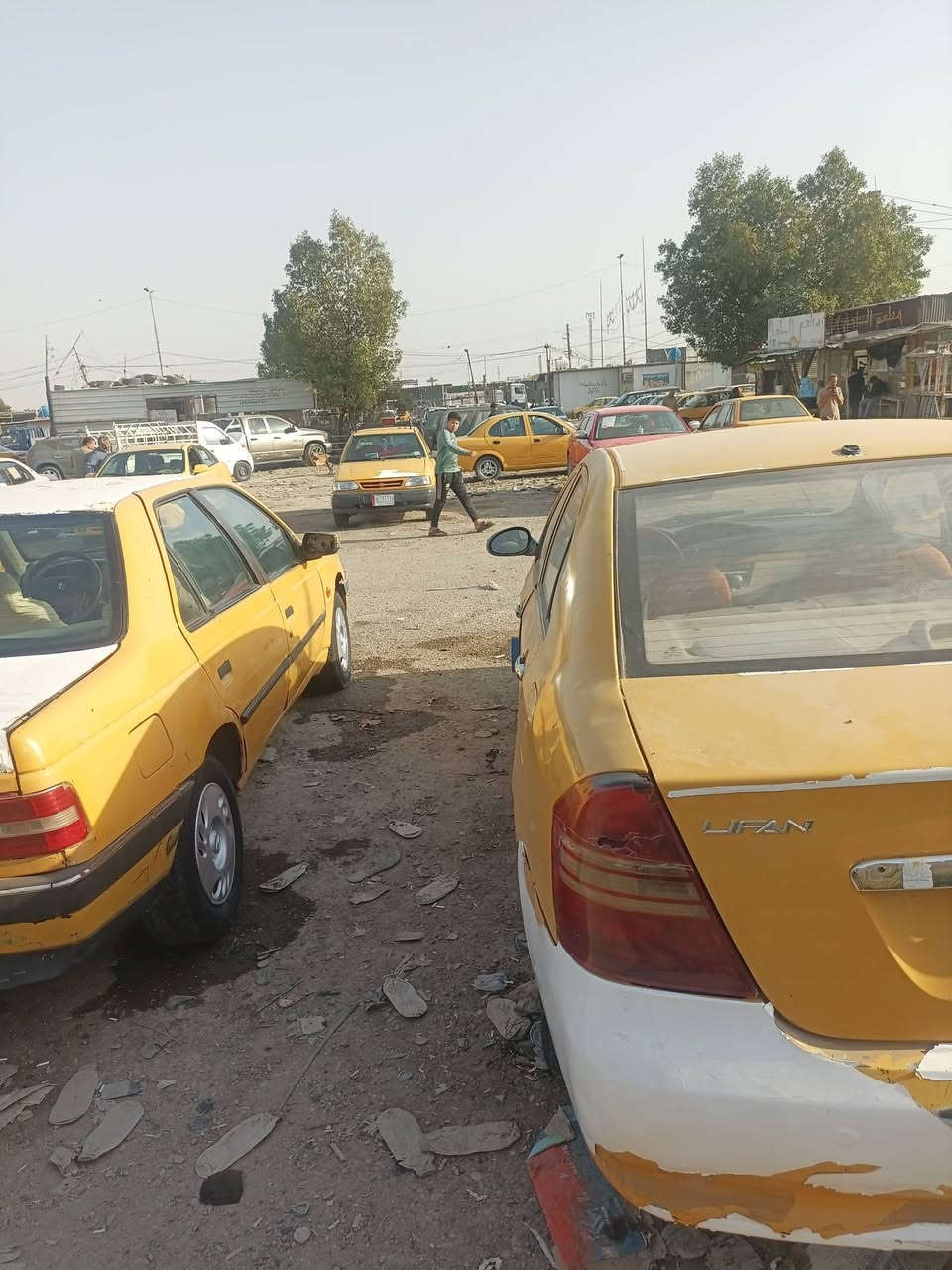 ايفان موديل ١٢ رقمهة نجف اتكلف بلسرقه والعشائر سعرهة ١٠ ورقات وبيهة مجال عنواني بغداد ***********
