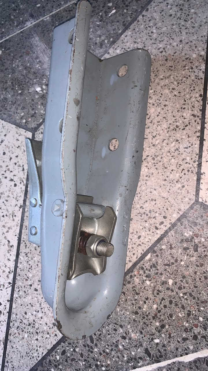 لقطعه ٢٥ الف. ***********. ***********
